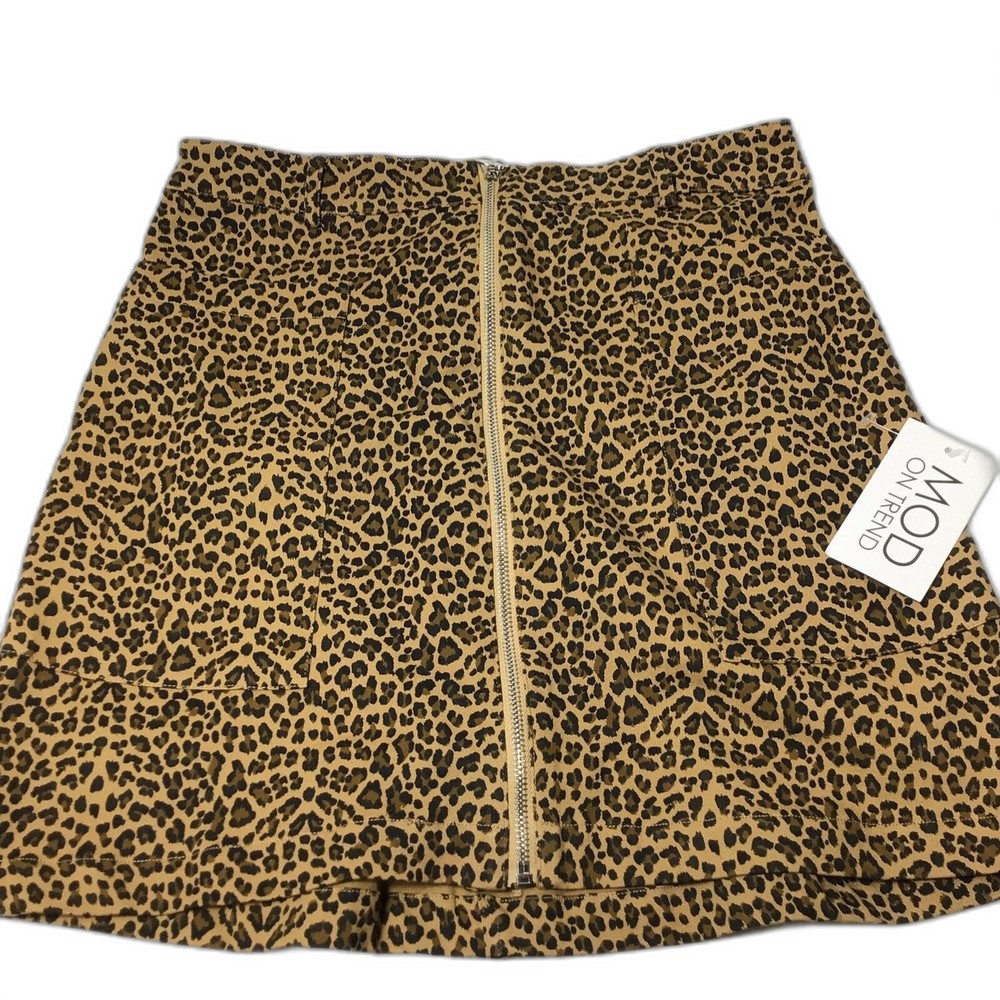 Womens Skirt Size M/MOD ON TREND Leopard Print Modern Mini/Animal Print
